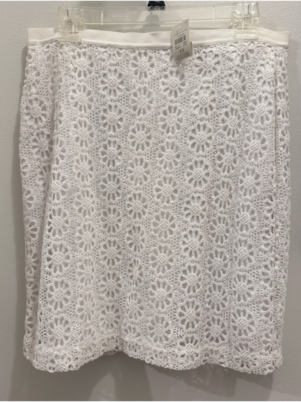 NWT Ann Taylor White Eyelet Lace Skirt Size 10 A-Line Floral